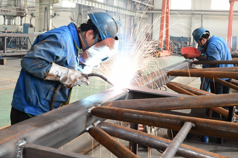 2021年5月七，陜建機(jī)股份舉辦為期6個(gè)月的“學(xué)黨史建功‘十四五’ 開新局奮進(jìn)新征程”為主題的勞動(dòng)競(jìng)賽1_副本.jpg